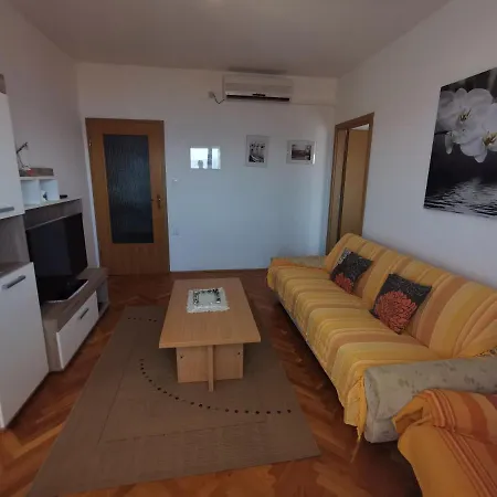 Clara Kvarner Novi Vinodolski