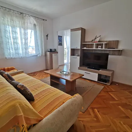 Apartment Clara Kvarner *